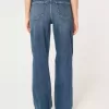 Zerrissene Dad-Jeans mit ultrahohem Bund und dunkler Waschung Zerrissene Dad-Jeans mit ultrahohem Bund und dunkler Waschung