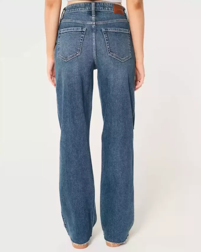Zerrissene Dad-Jeans mit ultrahohem Bund und dunkler Waschung Zerrissene Dad-Jeans mit ultrahohem Bund und dunkler Waschung