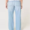 Zerrissene, lockere Straight-Jeans mit niedriger Taille und heller Waschung Zerrissene, lockere Straight-Jeans mit niedriger Taille und heller Waschung