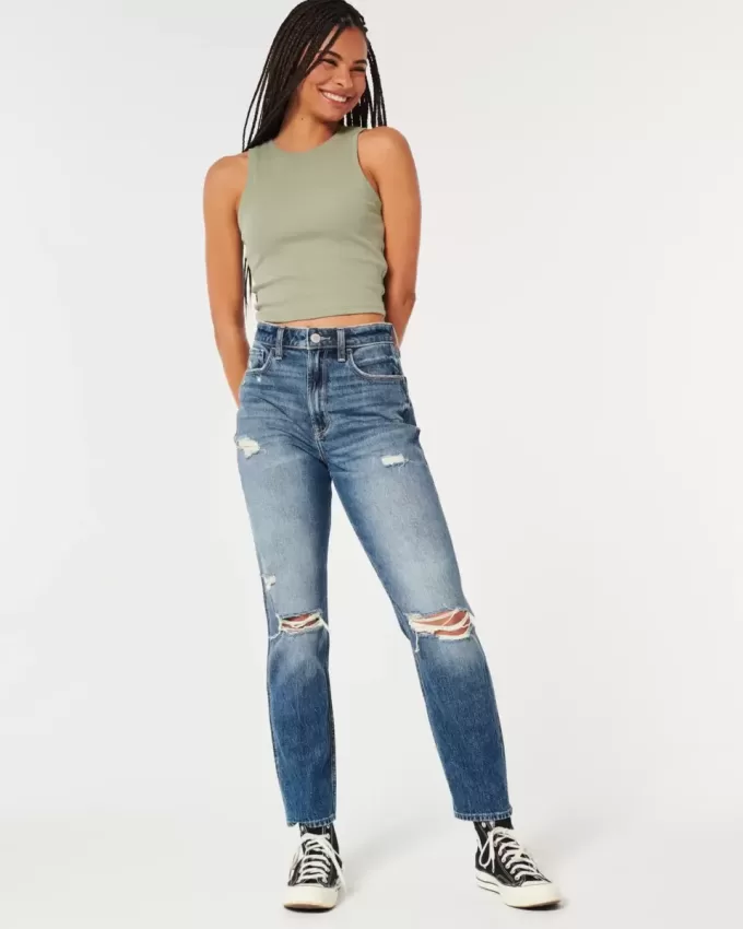 Zerrissene Mom-Jeans mit ultrahohem Bund und mittlerer Waschung Zerrissene Mom-Jeans mit ultrahohem Bund und mittlerer Waschung