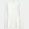 Zopfmuster-Pullover mit V-Ausschnitt und Symbol Zopfmuster-Pullover mit V-Ausschnitt und Symbol