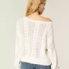 Zopfmusterpullover mit Schleifenärmeln Zopfmusterpullover mit Schleifenärmeln