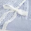 Zopfmusterpullover mit Schleifenärmeln Zopfmusterpullover mit Schleifenärmeln