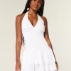 Zweilagiges, gesmoktes Neckholder-Skortkleid